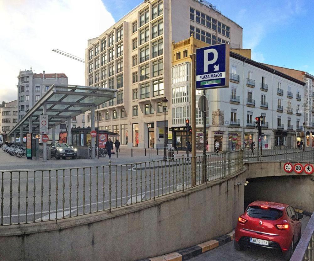 Atuaire Home Preciosa Vivienda Vistas A La Catedral Parking Incluido Burgo Extérieur photo